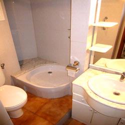 baño2.jpg