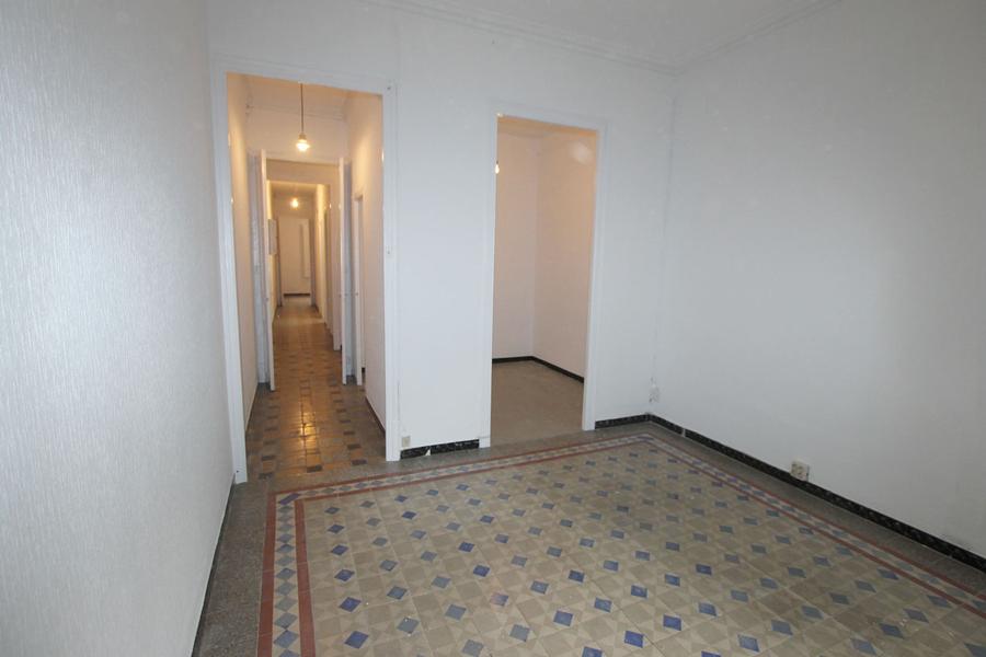 EIXAMPLE DRET