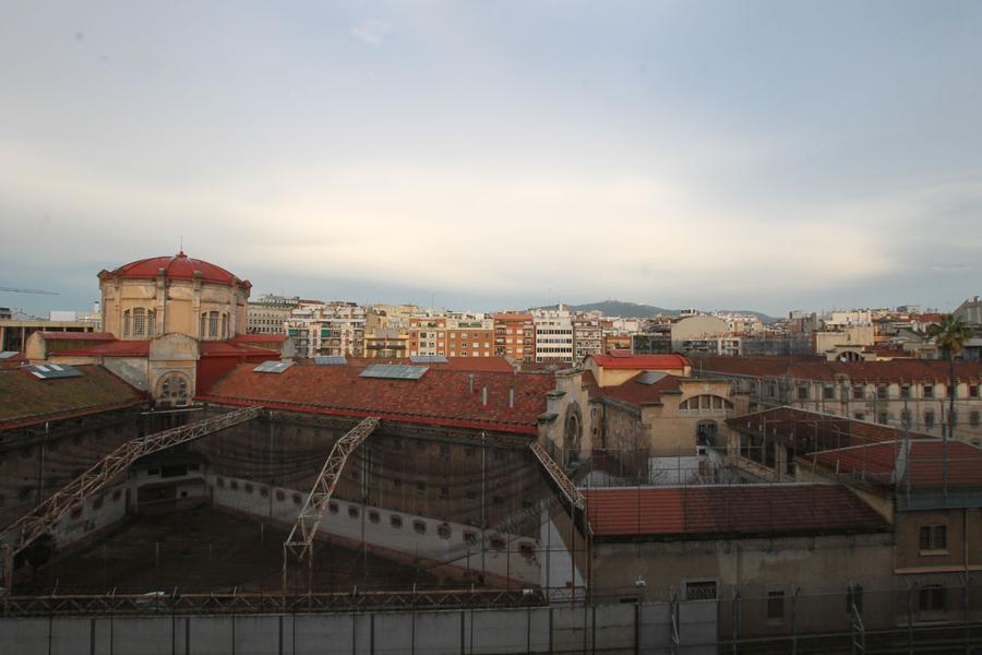 EIXAMPLE ESQUERRE