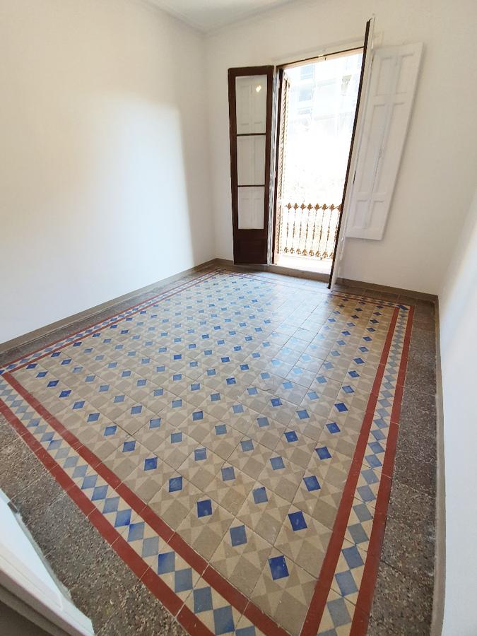EIXAMPLE DRET